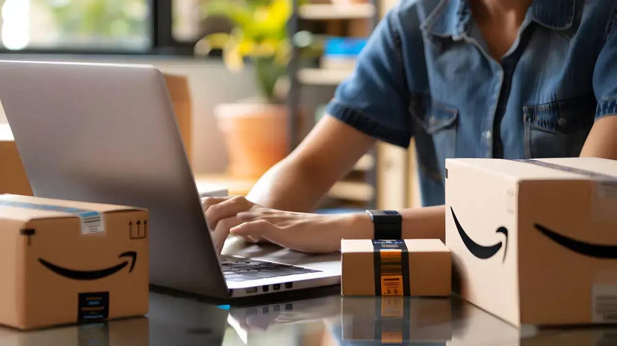 woman-is-working-her-laptop-box-gifts